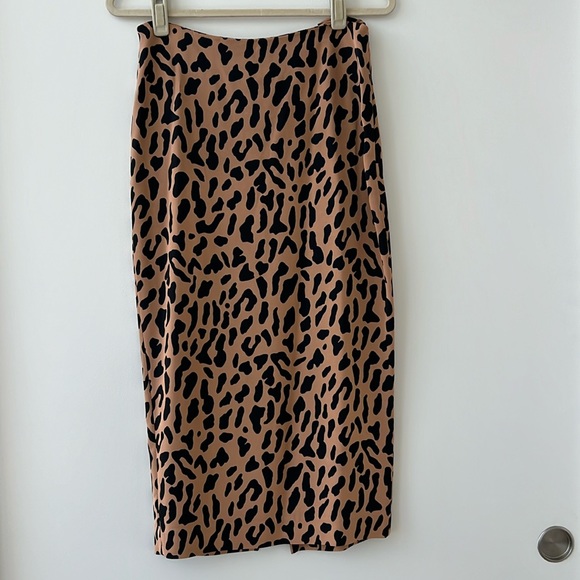 Diane run Furstenberg and all prints skirt - Picture 3 of 7